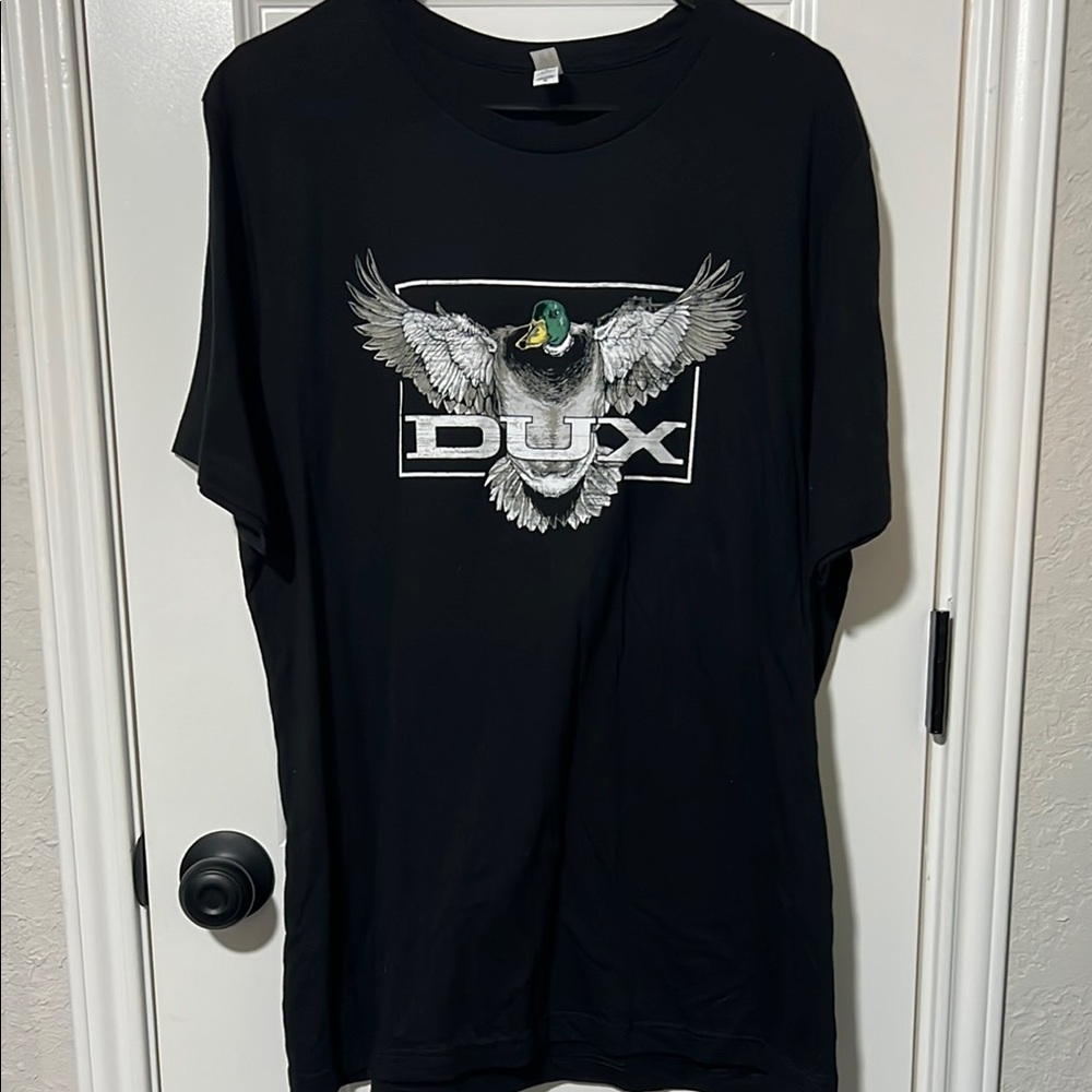 DUX Black Graphic T-Shirt for Men